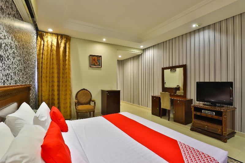ריאד Capital O 162 Brzeen Hotel מראה חיצוני תמונה