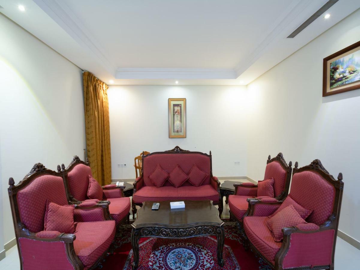 ריאד Capital O 162 Brzeen Hotel מראה חיצוני תמונה