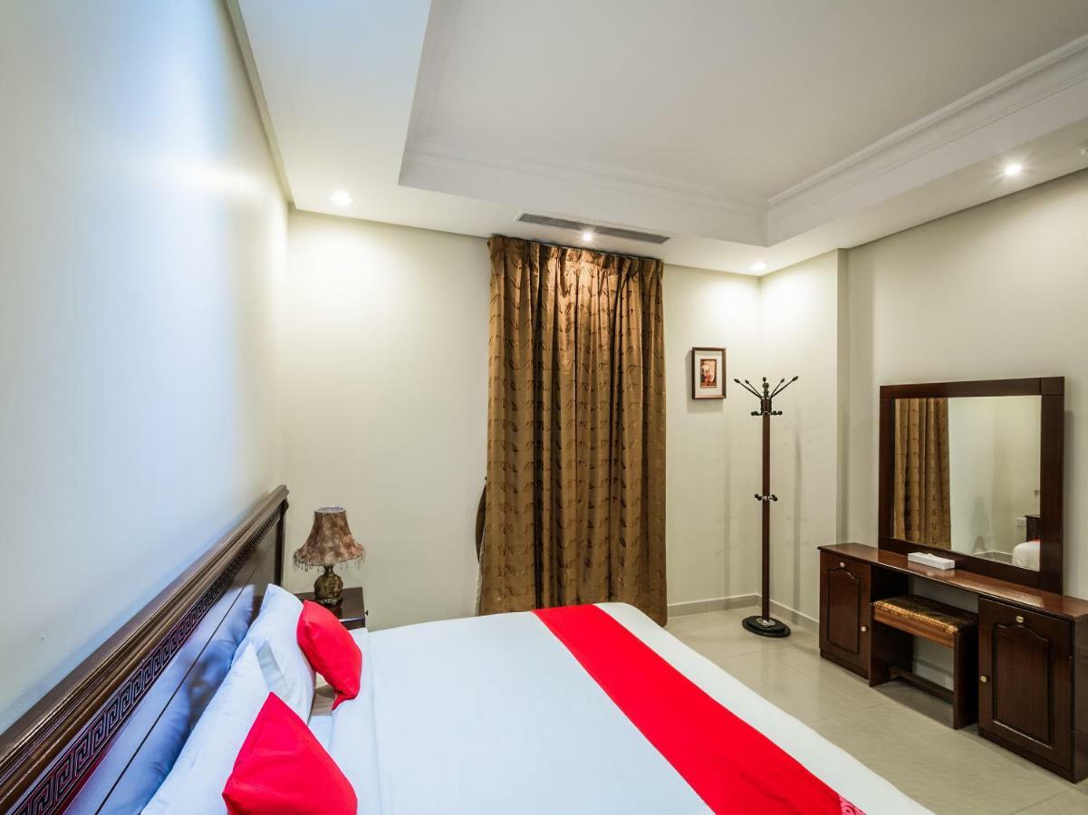 ריאד Capital O 162 Brzeen Hotel מראה חיצוני תמונה