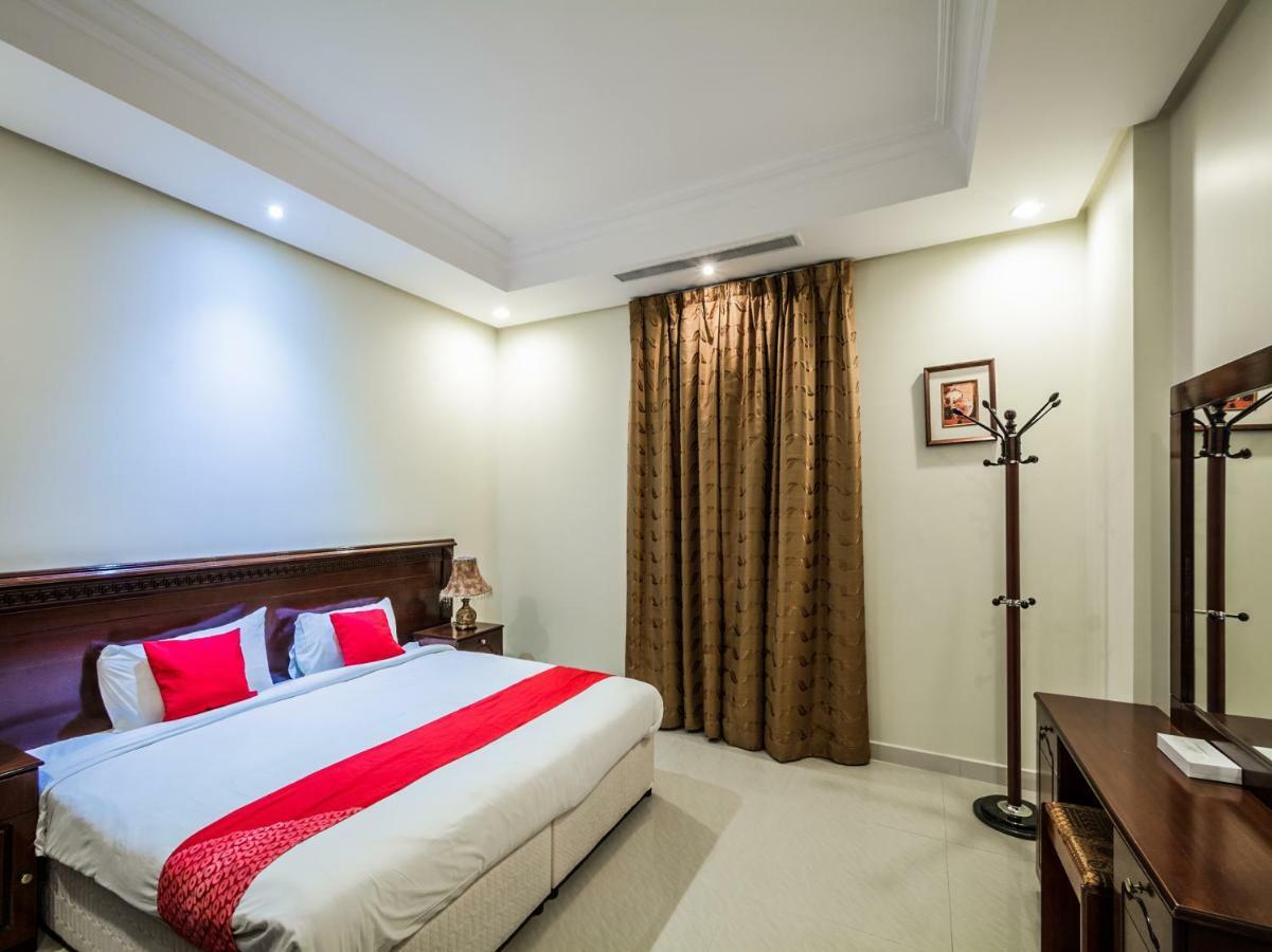 ריאד Capital O 162 Brzeen Hotel מראה חיצוני תמונה